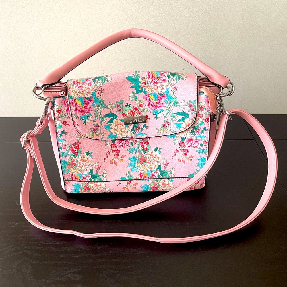 Georges Rech pink bag